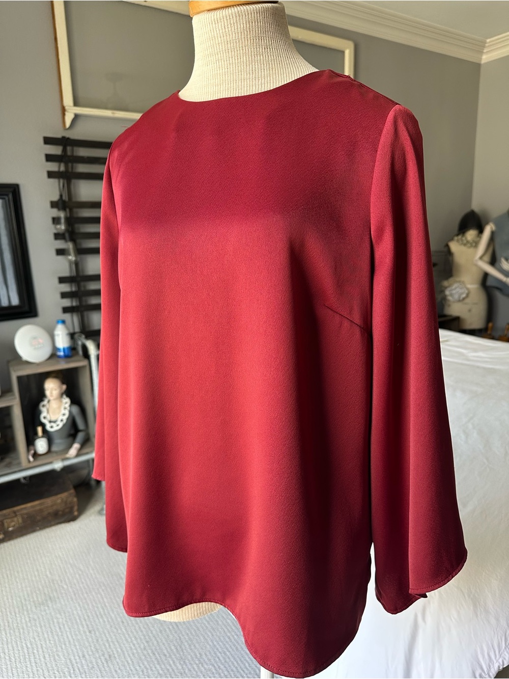 Chico's Wine-Red Satin Long-Sleeve Blouse, size medium (1) - Picture 5 of 14